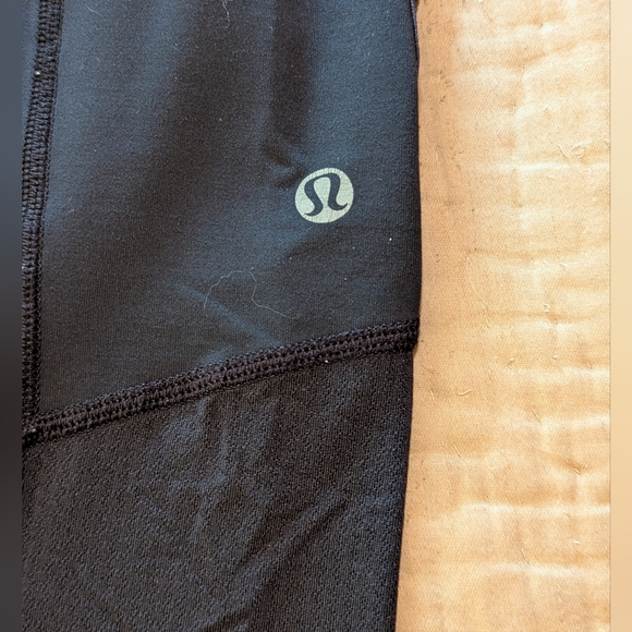 LOW START Lululemon Bundle Swiftly Racerback Tank and Black Crops Sz 8 - Picture 8 of 11